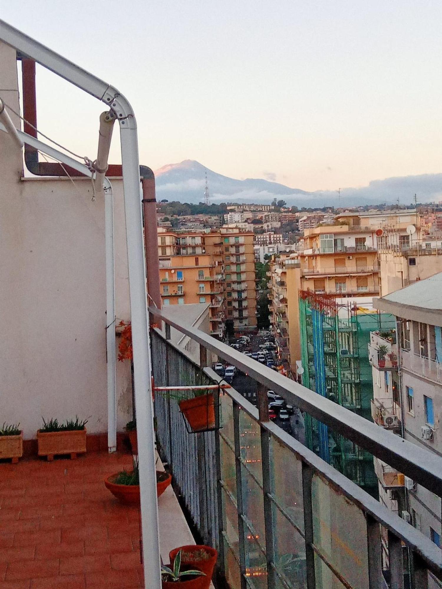Settimo Piano Apartment Catania